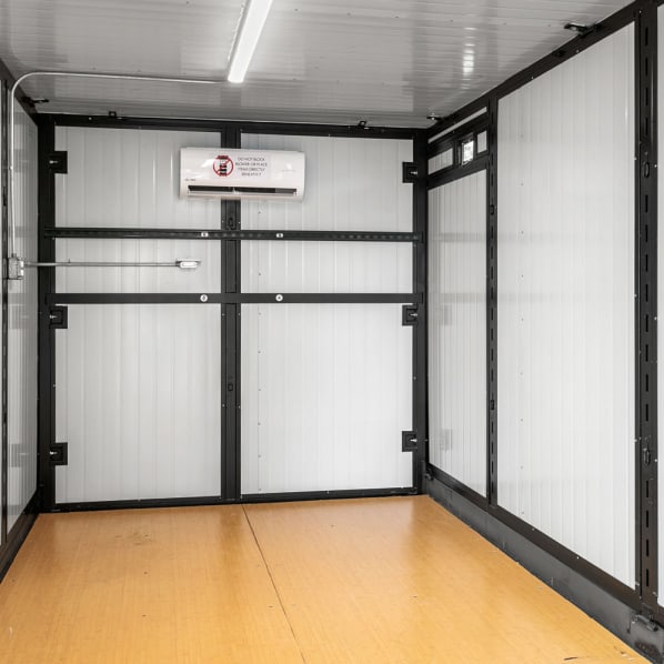 Interior of a COOL-BINZ temperature-controlled bin